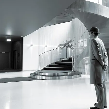 The Vine Hotel 5*