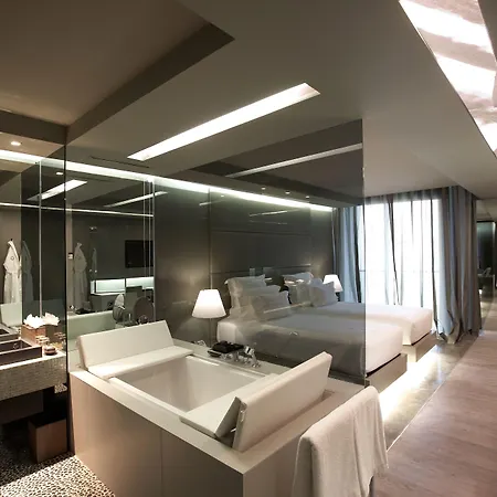 The Vine Фуншал