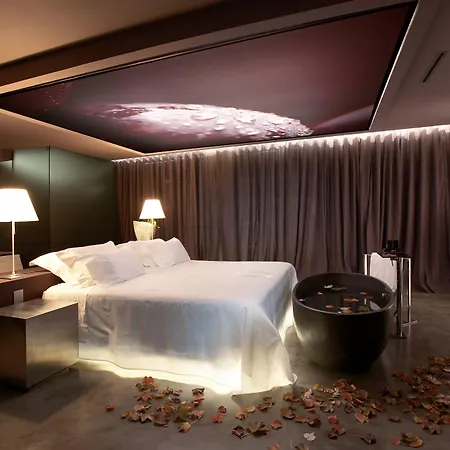 Ξενοδοχείο The Vine 5*