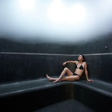 Ξενοδοχείο The Vine 5*