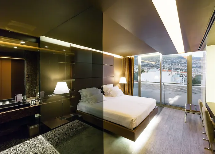 The Vine 5* Funchal (Madeira)